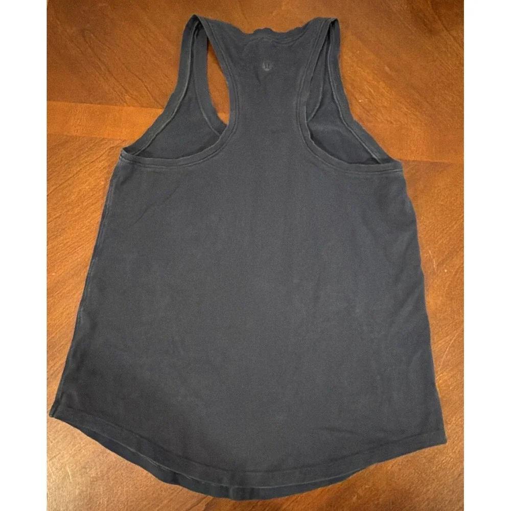 Lululemon Women's Racerback Tank Navy Size 6